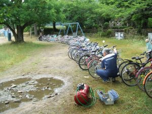 高学年自転車点検実施  久下自治振興会